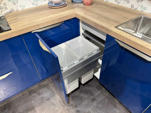 Brigitte - showroomkeuken - afbeelding 33 van  38