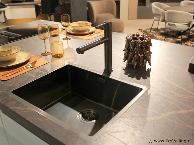 Brigitte eilandkeuken met apparatenwand oxford / calas - afbeelding 3 van  36