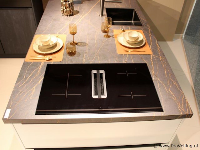 Brigitte eilandkeuken met apparatenwand oxford / calas - afbeelding 9 van  36