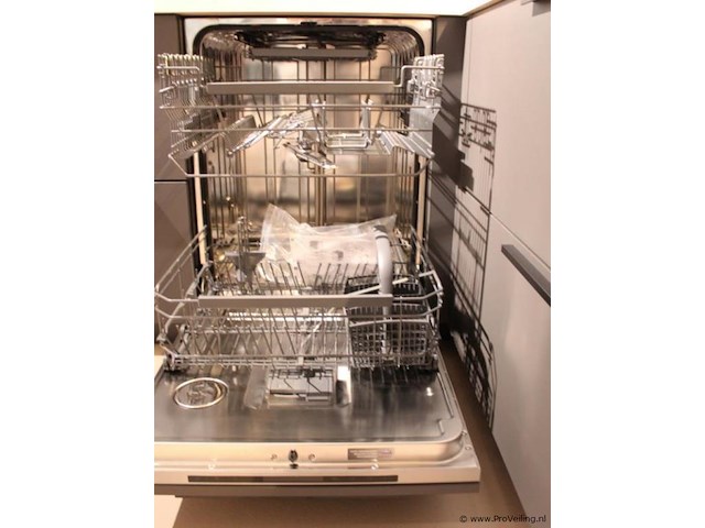 Brigitte eilandkeuken met apparatenwand - afbeelding 13 van  54