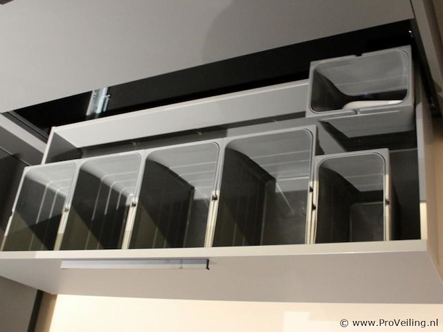 Brigitte eilandkeuken met apparatenwand - afbeelding 20 van  54