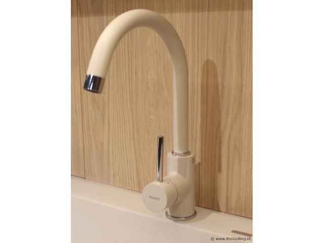 Brigitte eilandkeuken met apparatenwand - afbeelding 24 van  54