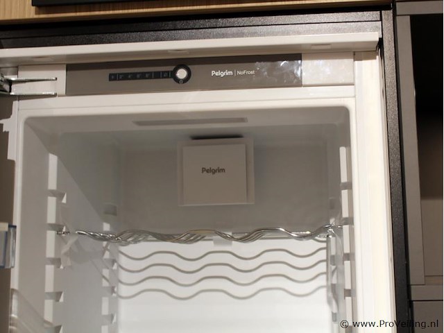 Brigitte eilandkeuken met apparatenwand - afbeelding 35 van  54