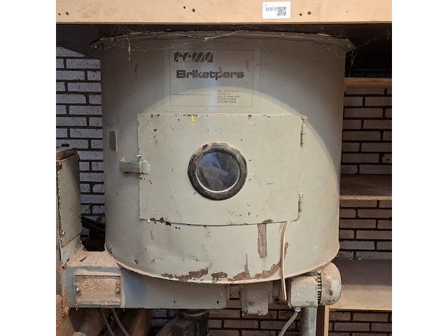 Briketpers rema, th 50r, bouwjaar 1984 - afbeelding 2 van  18