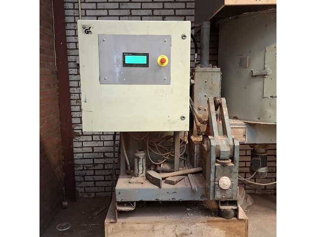 Briketpers rema, th 50r, bouwjaar 1984 - afbeelding 11 van  18