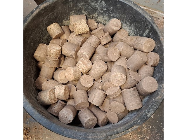 Briketpers rema, th 50r, bouwjaar 1984 - afbeelding 17 van  18