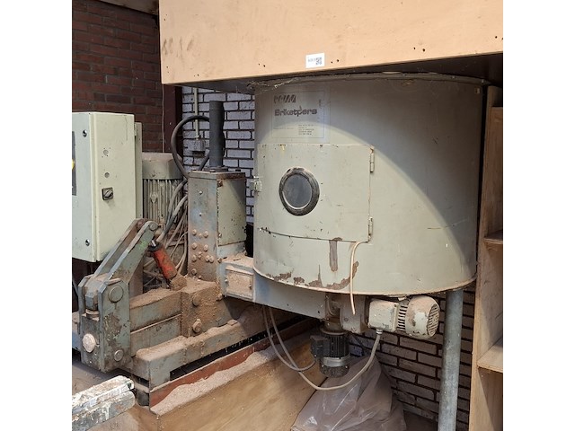 Briketpers rema, th 50r, bouwjaar 1984 - afbeelding 18 van  18