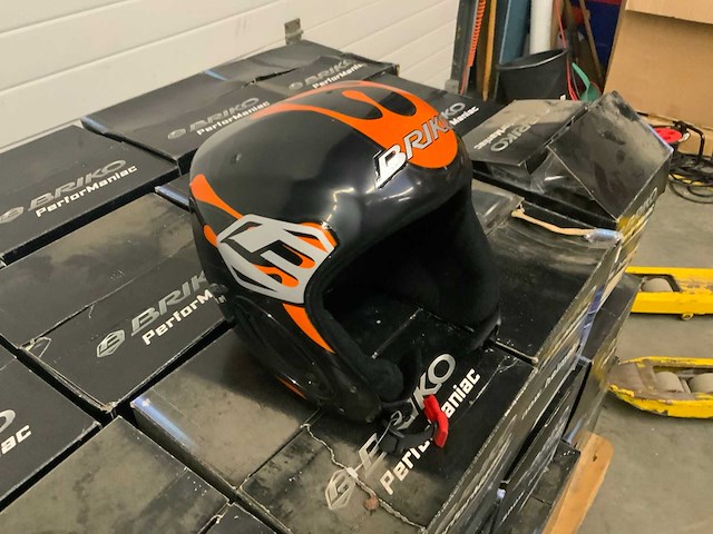 Briko black splash skihelm (45x) - afbeelding 3 van  5