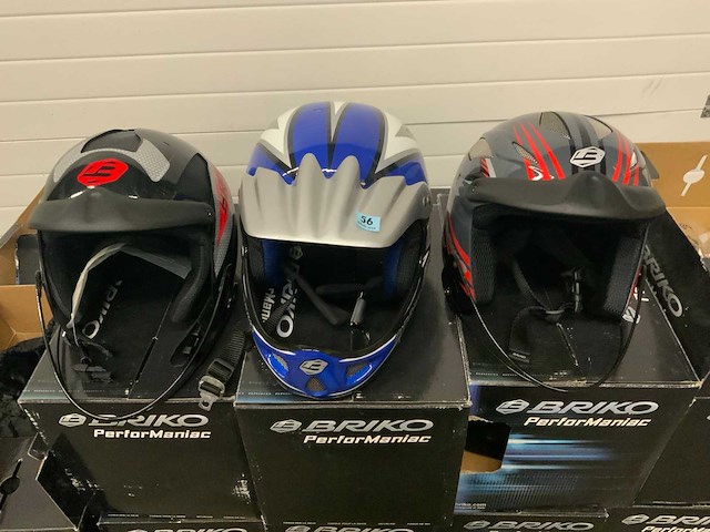 Briko helm (24x) - afbeelding 2 van  3