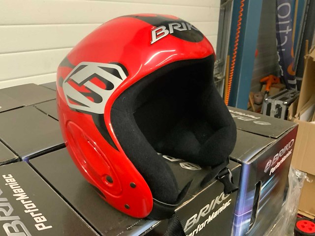 Briko red splash skihelm (87x) - afbeelding 3 van  5