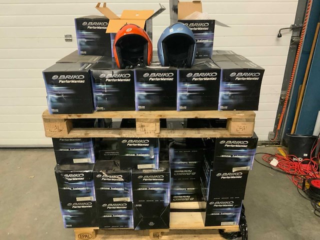 Briko skihelm (52x) - afbeelding 4 van  4