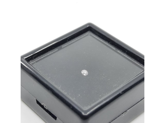 Briljant geslepen diamant, ca 0,03 karaats - afbeelding 2 van  4