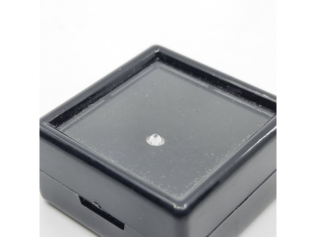 Briljant geslepen diamant, ca 0.08 karaats - afbeelding 3 van  4