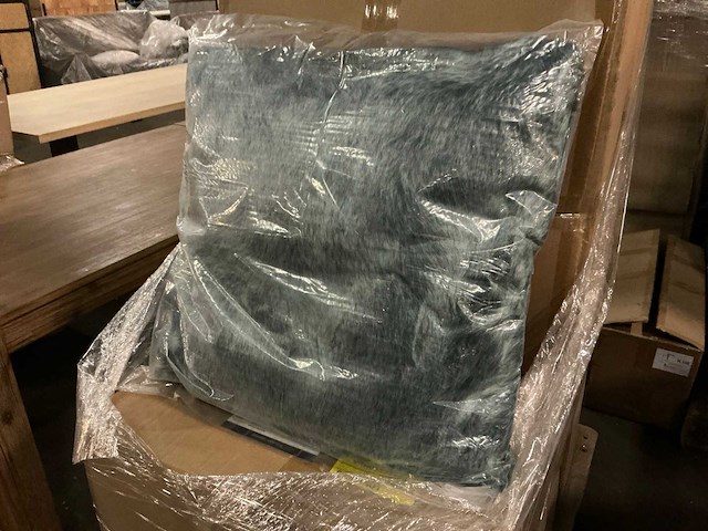 Brinker fox fur blue 60x60cm sierkussen (36x) - afbeelding 2 van  3