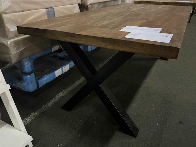 Brinker nevis eetkamertafel 200cm - afbeelding 2 van  5