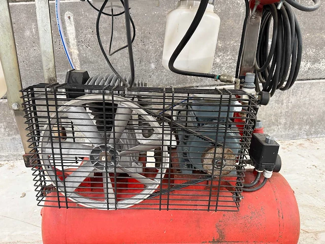 Brinkman - dubbelkops lvm - gewasbescherming en -bemesting - afbeelding 7 van  8