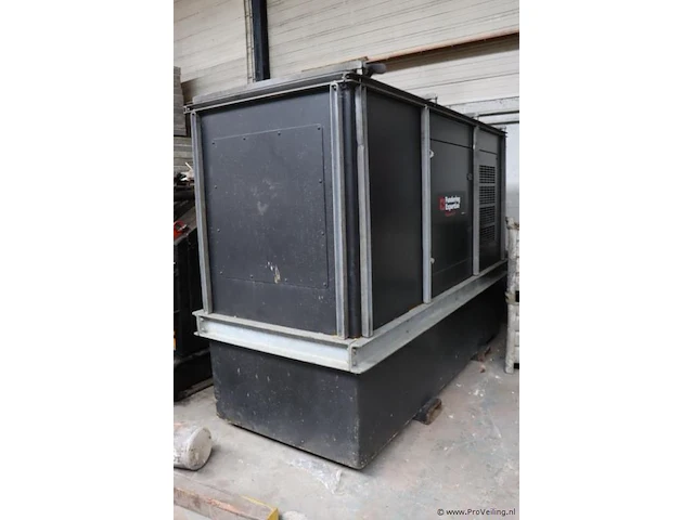 Brinkman & niemeijer bnf60 stroomaggregaat 60 kva - afbeelding 1 van  20