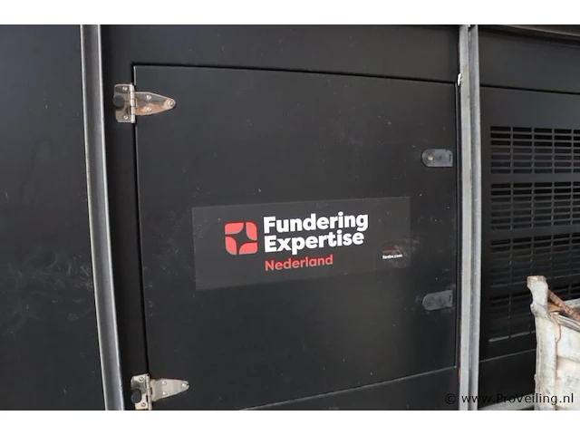 Brinkman & niemeijer bnf60 stroomaggregaat 60 kva - afbeelding 16 van  20