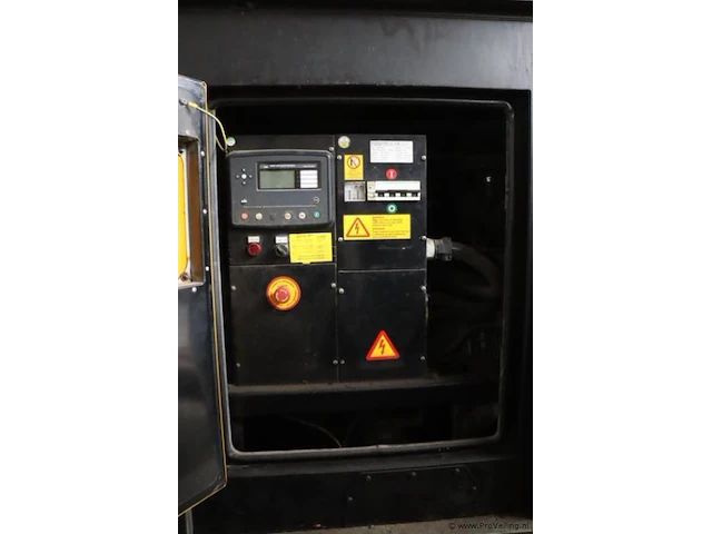 Brinkman & niemeijer bnf60 stroomaggregaat 60 kva - afbeelding 18 van  20