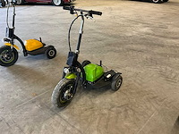 Briski elektrische step/driewieler - afbeelding 1 van  6