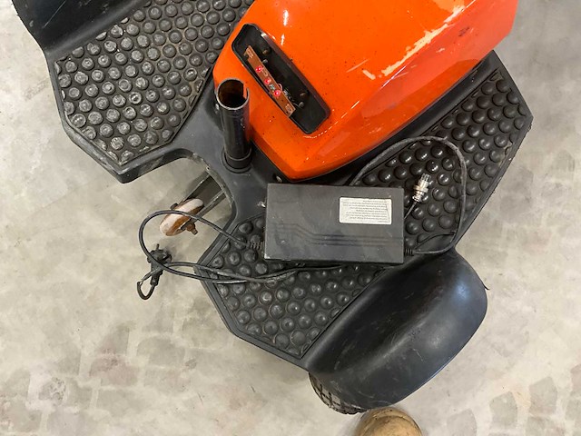 Briski elektrische step/driewieler - afbeelding 8 van  8