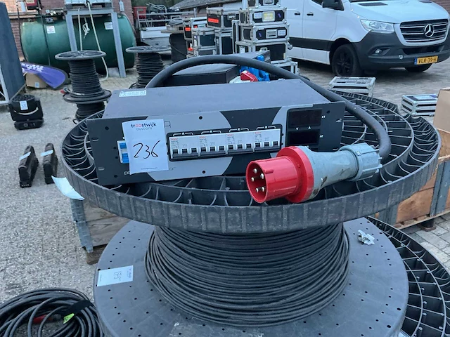 Briteq pd63a power 400v - afbeelding 1 van  3