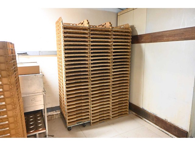 Broban broodkrat met 10 trolleys (100x) - afbeelding 1 van  4