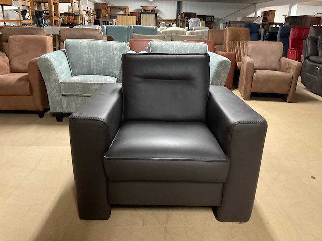 Brober lederen fauteuil - afbeelding 11 van  14