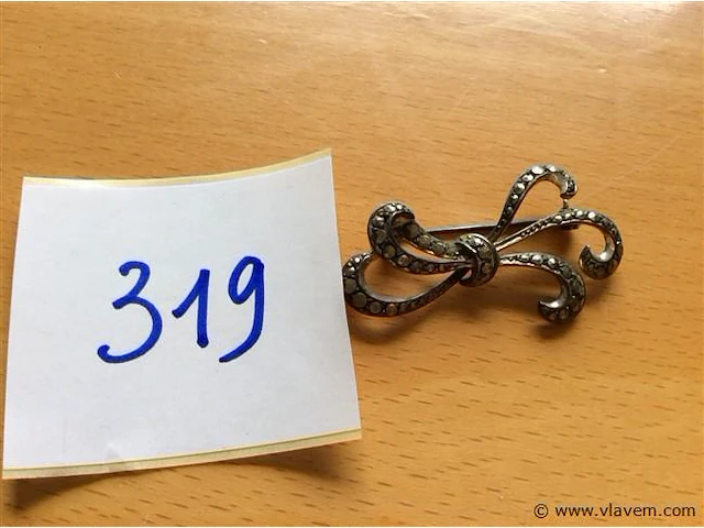 Broche ag - afbeelding 1 van  2