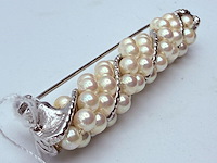 Broche met 64 parels (4mm) - afbeelding 6 van  7