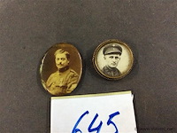 Broche + - afbeelding 1 van  2