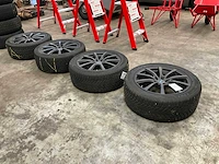 Brock / nokian wr suv4 velgen met banden (4x)