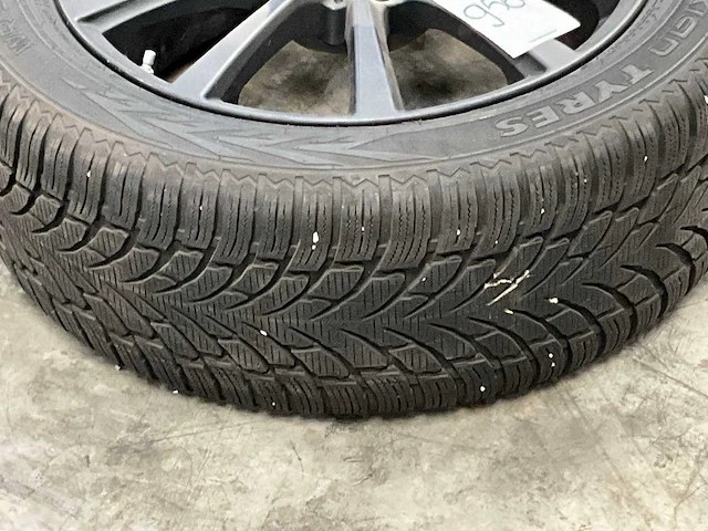 Brock / nokian wr suv4 velgen met banden (4x) - afbeelding 7 van  13