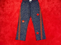 Broek, bankzitters, ziggo dome world tour, rood, gedragen door robbie van de graaf| maat 30