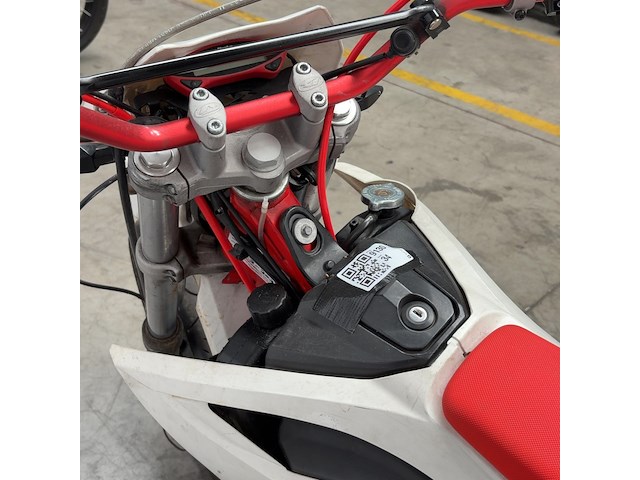 Bromfiets, beta, enduro, 2023 - afbeelding 2 van  12