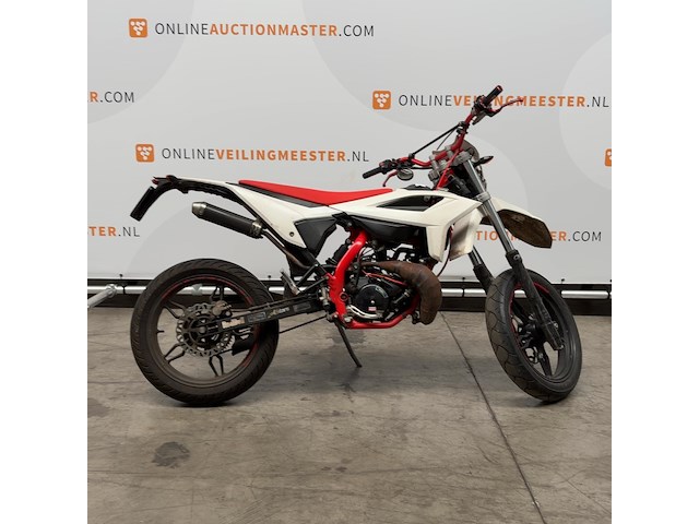 Bromfiets, beta, enduro, 2023 - afbeelding 1 van  12