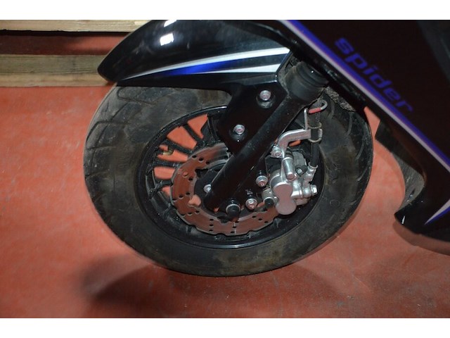 Bromfiets klasse a "jtc" new spider 25km , type jj50qt-3, variant 00, versie 03, ch.nr. llptcba02m1080076, bouwjaar 17-05-2022 met sleutel en boorddocumenten - afbeelding 12 van  20