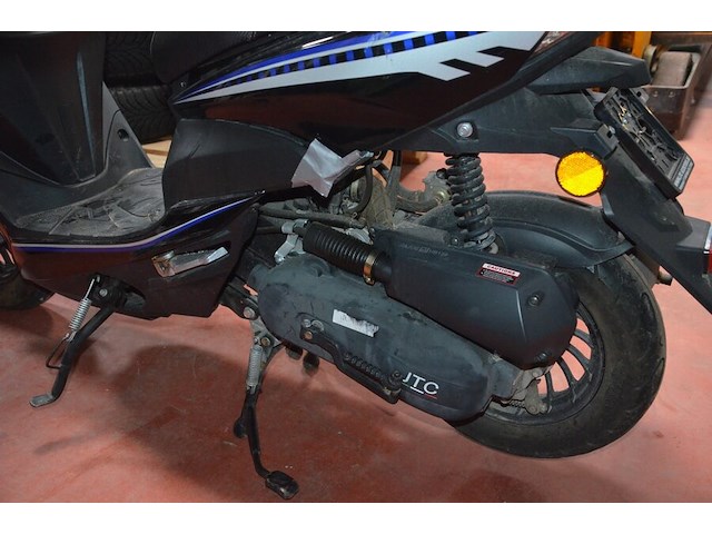 Bromfiets klasse a "jtc" new spider 25km , type jj50qt-3, variant 00, versie 03, ch.nr. llptcba02m1080076, bouwjaar 17-05-2022 met sleutel en boorddocumenten - afbeelding 14 van  20