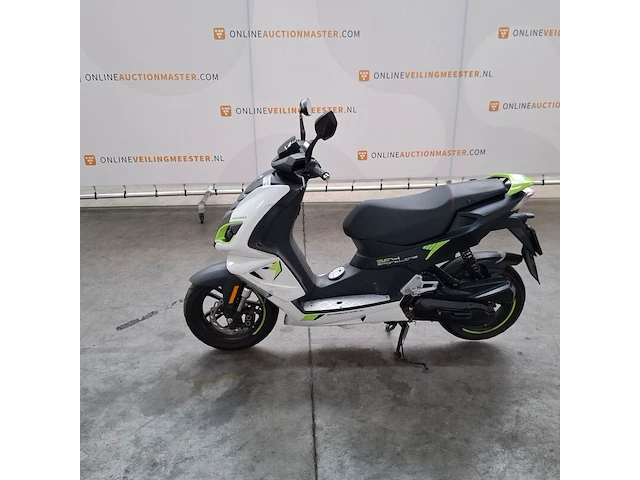 Bromfiets, peugeot, speedfight 4, 2021 - afbeelding 15 van  19