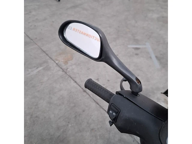 Bromfiets, piaggio, zip, 2009 - afbeelding 3 van  19