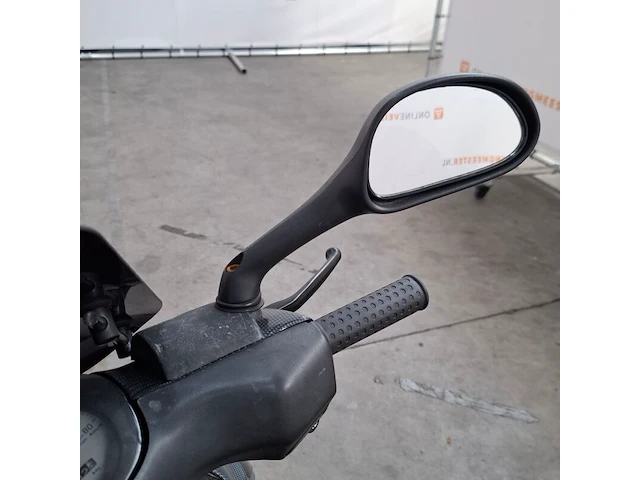 Bromfiets, piaggio, zip, 2019 - afbeelding 5 van  21