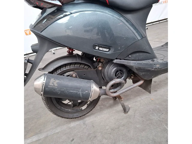 Bromfiets, piaggio, zip, 2019 - afbeelding 6 van  21