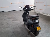 Bromfiets, piaggio, zip, 2019 - afbeelding 19 van  21