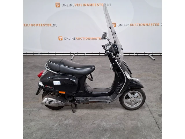 Bromfiets, vespa, lx 4t, 2011 - afbeelding 1 van  24