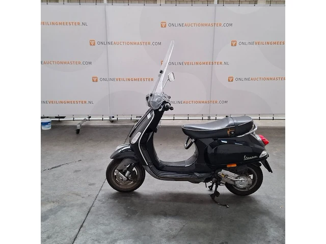 Bromfiets, vespa, lx 4t, 2011 - afbeelding 20 van  24