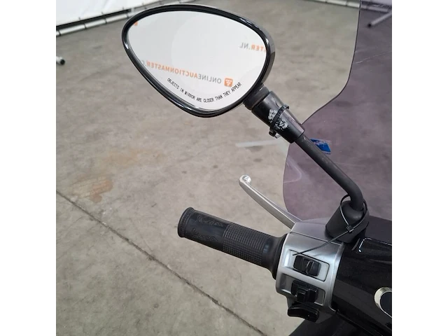 Bromfiets, vespa, primavera 4t, 2017 - afbeelding 2 van  25
