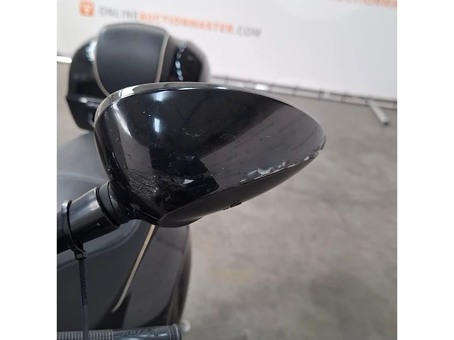 Bromfiets, vespa, primavera 4t, 2017 - afbeelding 10 van  25