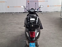 Bromfiets, vespa, primavera 4t, 2017 - afbeelding 23 van  25