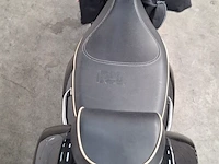 Bromfiets, vespa, primavera 4t, 2017 - afbeelding 25 van  25