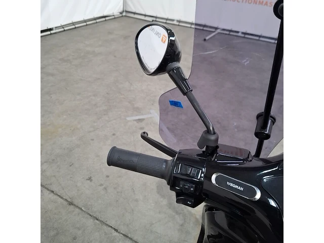 Bromfiets, vespa, snorscooter, 2022 - afbeelding 2 van  19